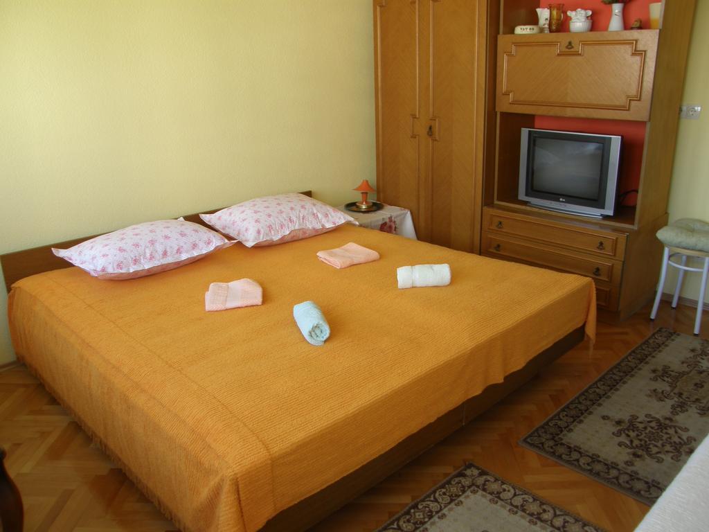 Neva Rooms Split Exterior photo