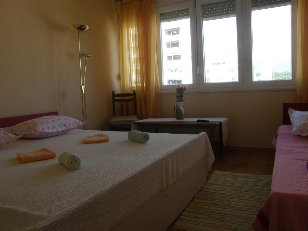 Neva Rooms Split Exterior photo